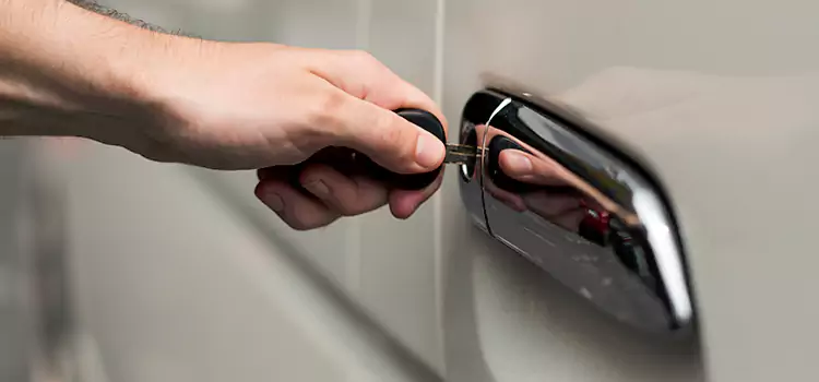 Why Choose Our Auto Locksmith Team in Addison, IL?